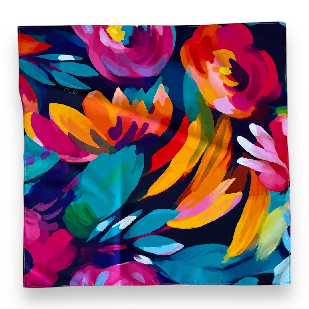 Scarf Bold Flowers