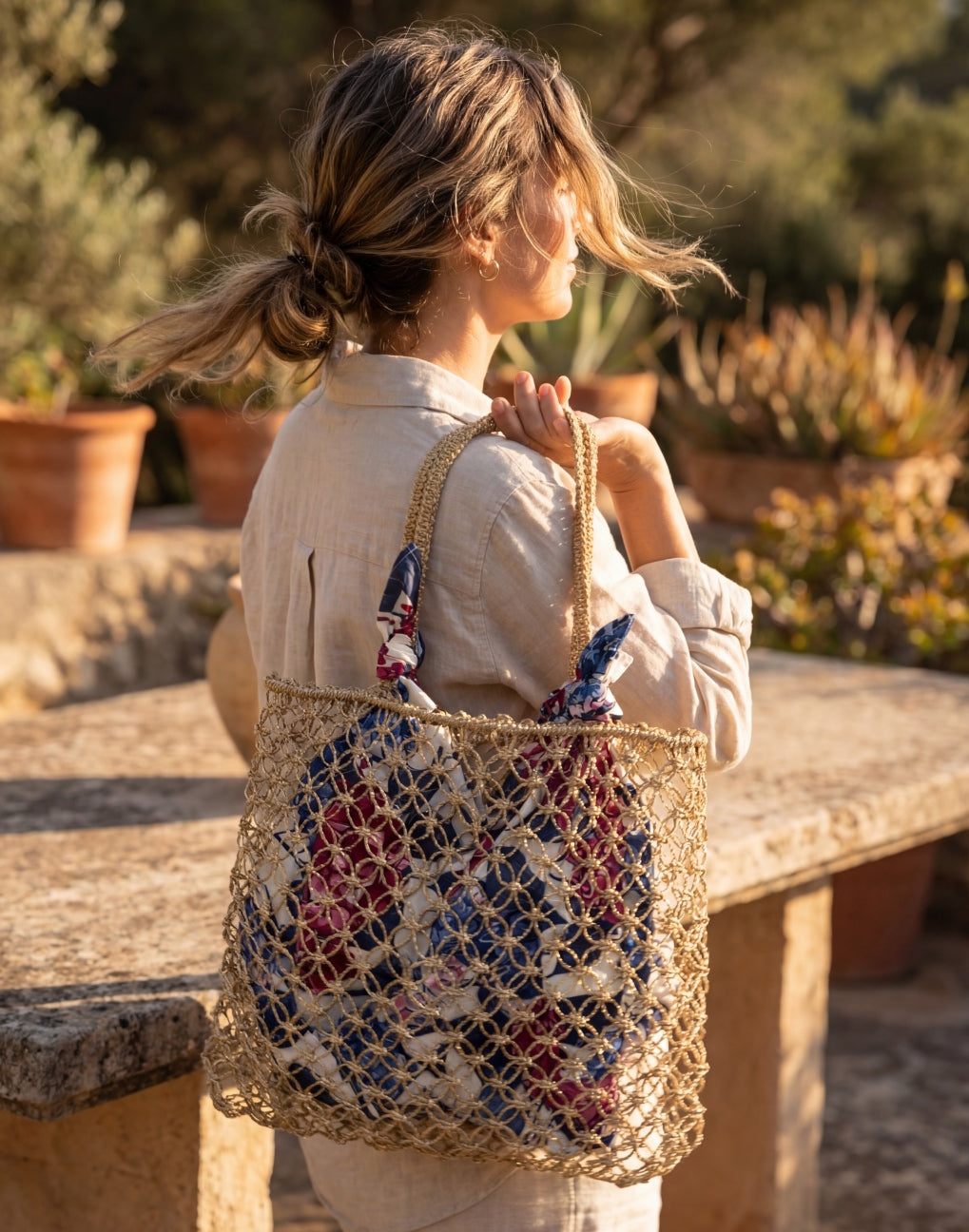 MACRAME TOTE Hydrangeas