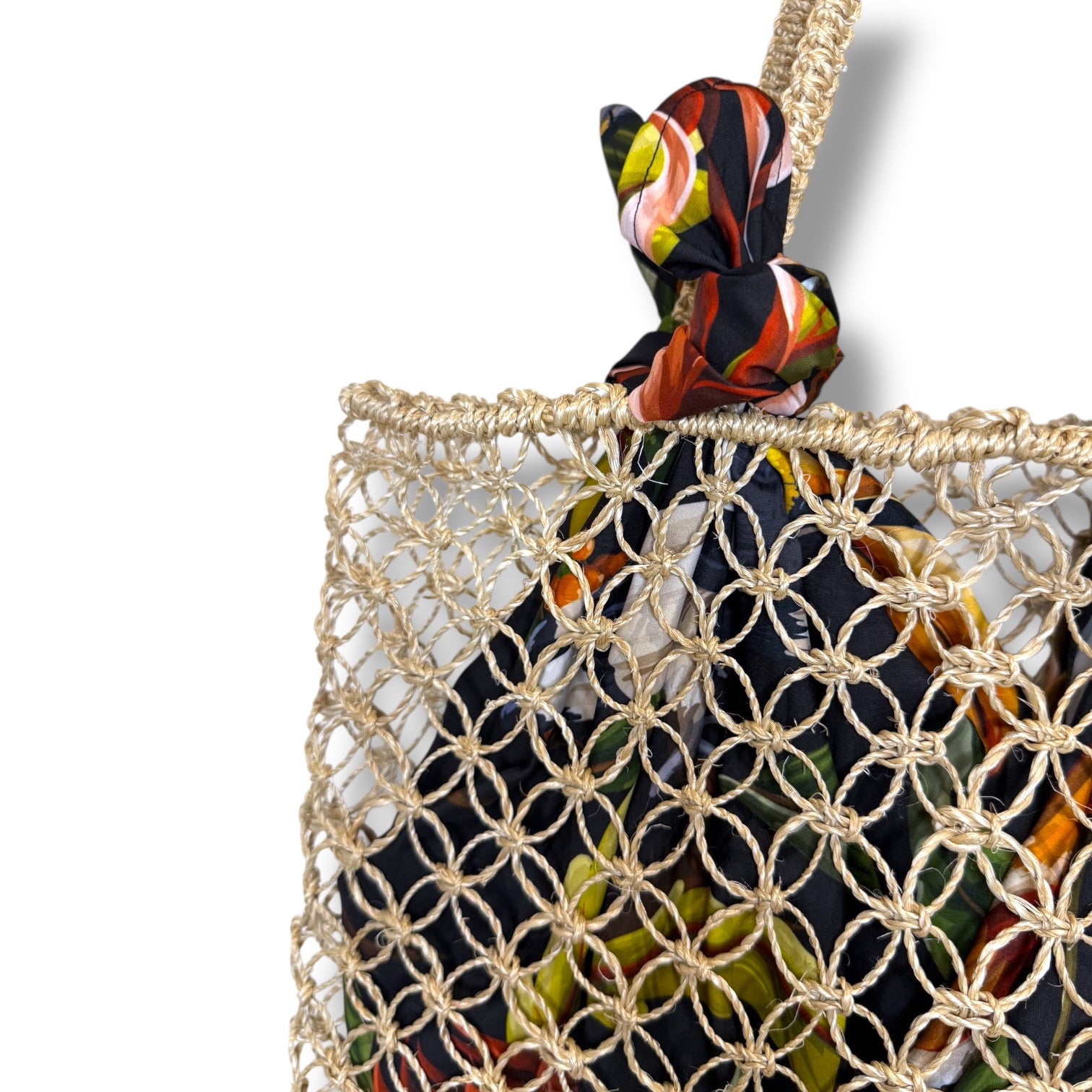 MACRAME TOTE Birds of Paradise