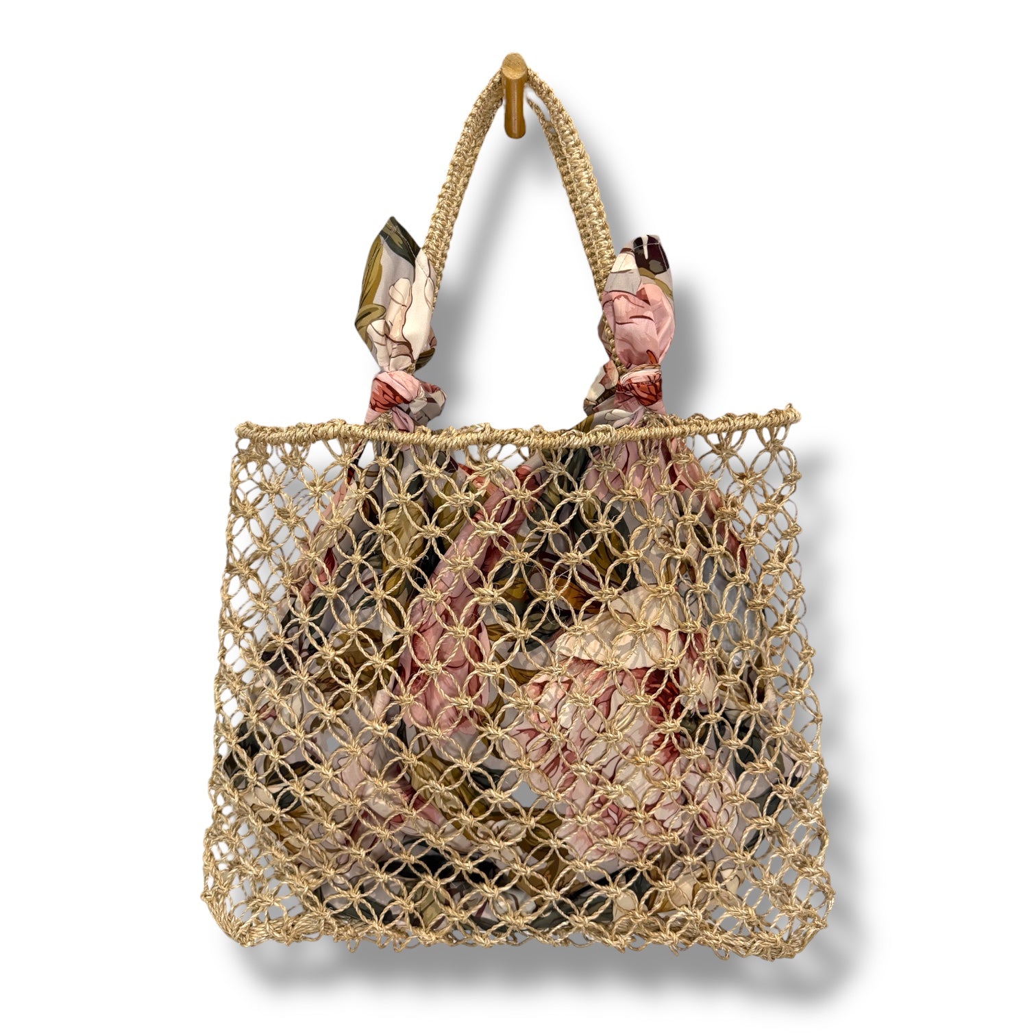 MACRAME TOTE Pink Peonies